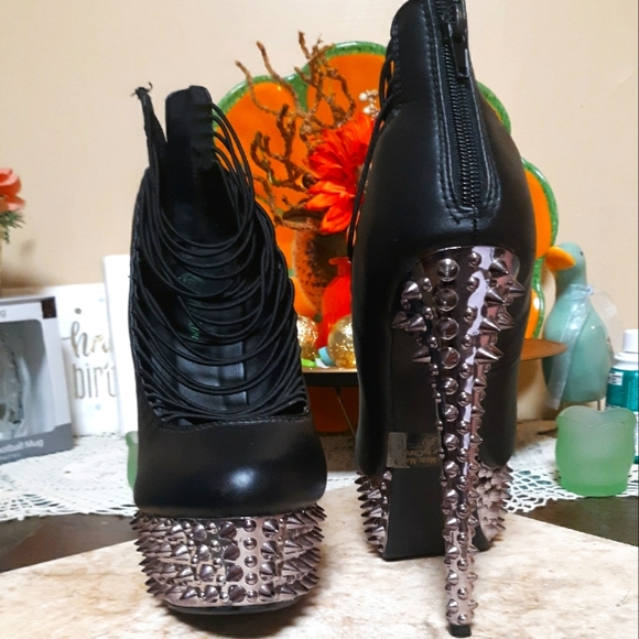 Never been worn Kush kouture spike heels - Picture 1 of 5